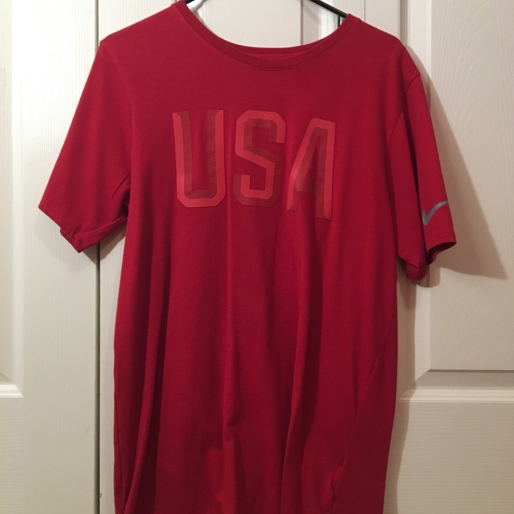 Nike Men’s USA Training Dri-Fit T-shirt